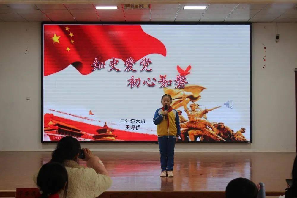 《雪中悍刀行》陈芝豹为什么要和徐凤年不对付？他们之间有什么仇？游戏画面